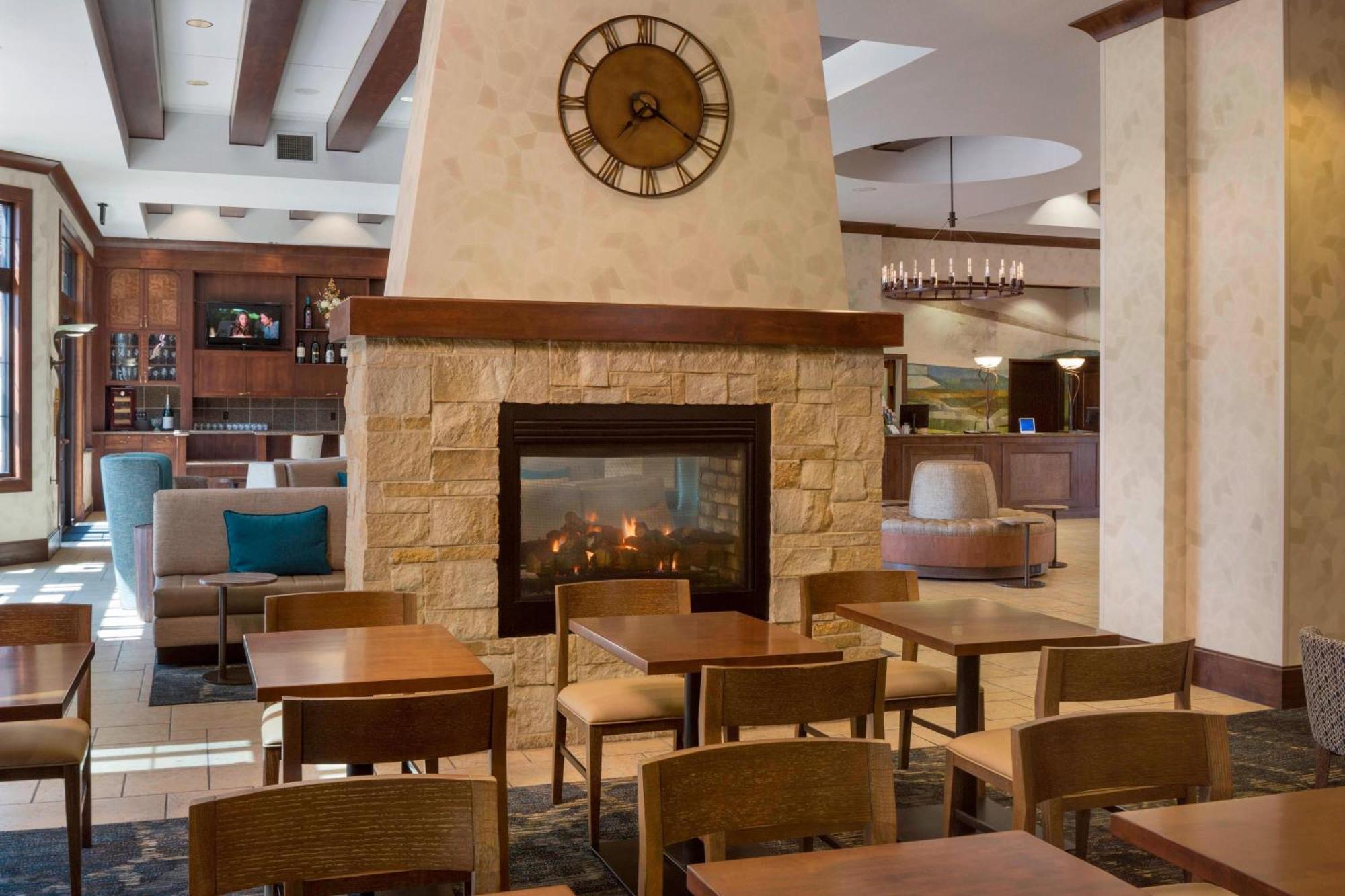 Springhill Suites Napa Valley Екстериор снимка