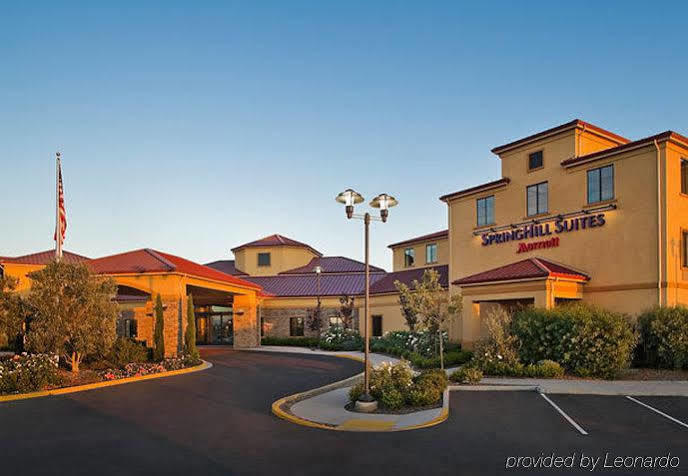 Springhill Suites Napa Valley Екстериор снимка